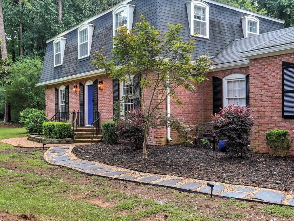 291 Dalrymple Road, Atlanta, Georgia 30328, 4 Bedrooms Bedrooms, ,2 BathroomsBathrooms,Residential,Sold,291 Dalrymple Road,6943656