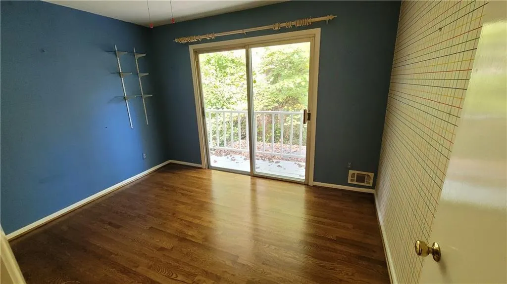 264 Devonwood Drive, Atlanta, Georgia 30328, 4 Bedrooms Bedrooms, ,4 BathroomsBathrooms,Residential,Sold,264 Devonwood Drive,6937452