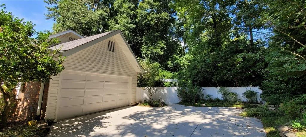 264 Devonwood Drive, Atlanta, Georgia 30328, 4 Bedrooms Bedrooms, ,4 BathroomsBathrooms,Residential,Sold,264 Devonwood Drive,6937452