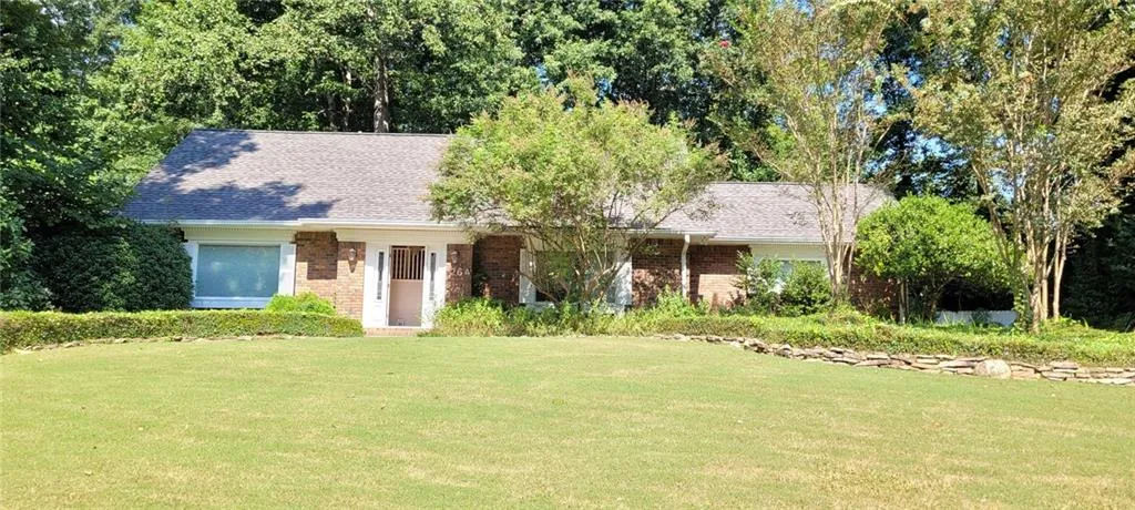 264 Devonwood Drive, Atlanta, Georgia 30328, 4 Bedrooms Bedrooms, ,4 BathroomsBathrooms,Residential,Sold,264 Devonwood Drive,6937452