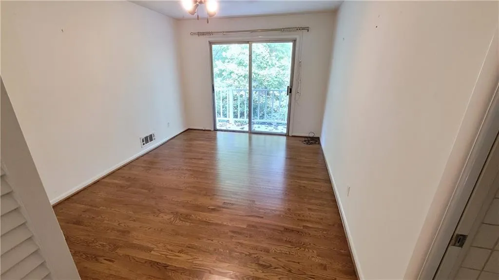 264 Devonwood Drive, Atlanta, Georgia 30328, 4 Bedrooms Bedrooms, ,4 BathroomsBathrooms,Residential,Sold,264 Devonwood Drive,6937452