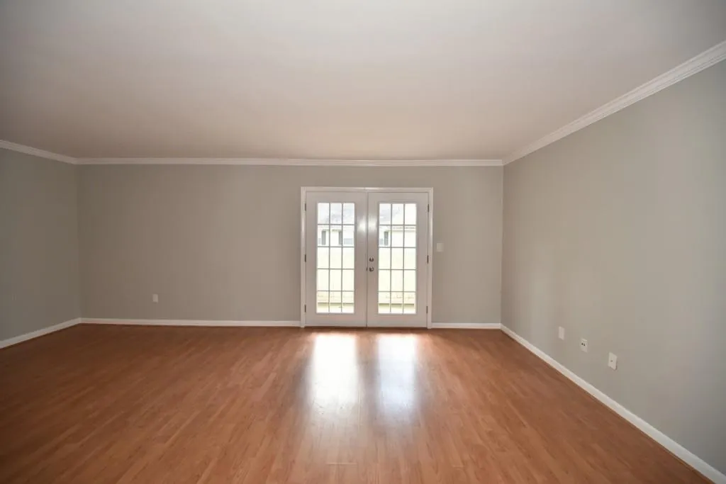 6900 Roswell Road Unit Q8, Atlanta, Georgia 30328, 2 Bedrooms Bedrooms, ,2 BathroomsBathrooms,Residential,Sold,6900 Roswell Road Unit Q8,5748410