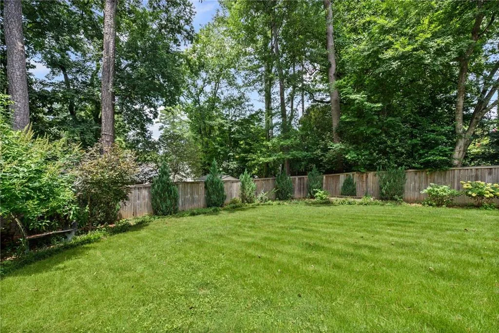 2292 Pembrook Place Ne, Atlanta, Georgia 30324, 4 Bedrooms Bedrooms, ,4 BathroomsBathrooms,Residential,For Sale,2292 Pembrook Place Ne,7619749