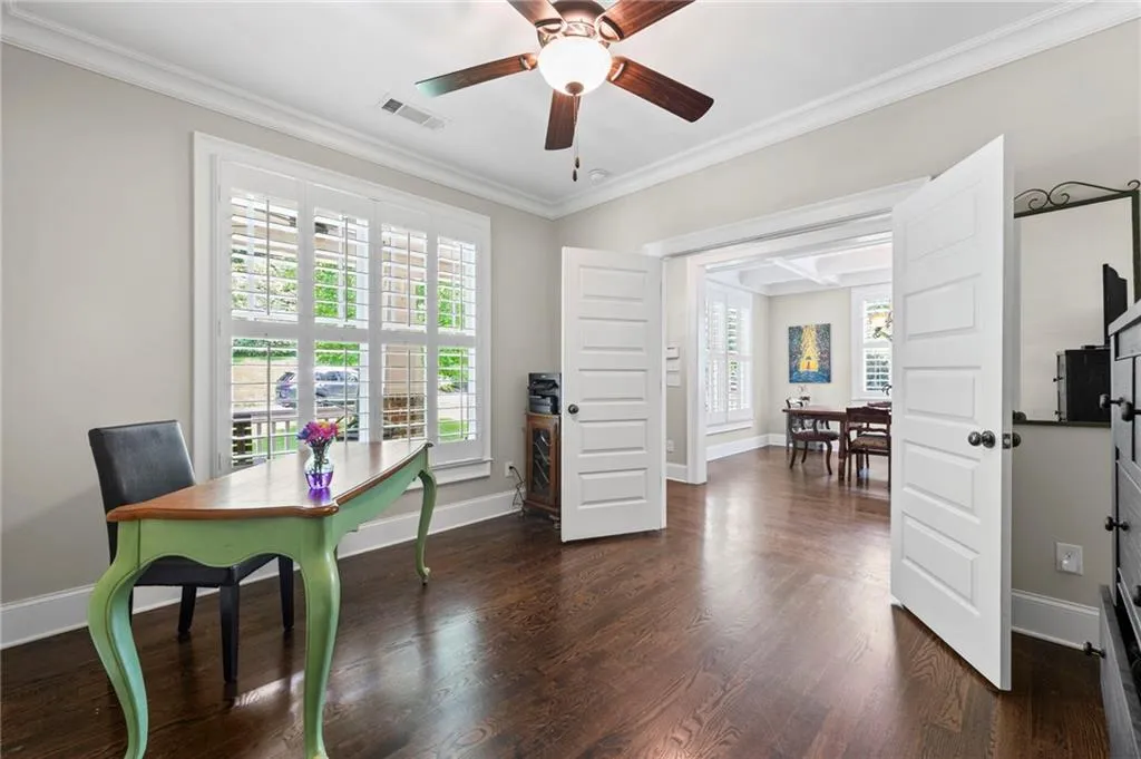 2292 Pembrook Place Ne, Atlanta, Georgia 30324, 4 Bedrooms Bedrooms, ,4 BathroomsBathrooms,Residential,For Sale,2292 Pembrook Place Ne,7619749