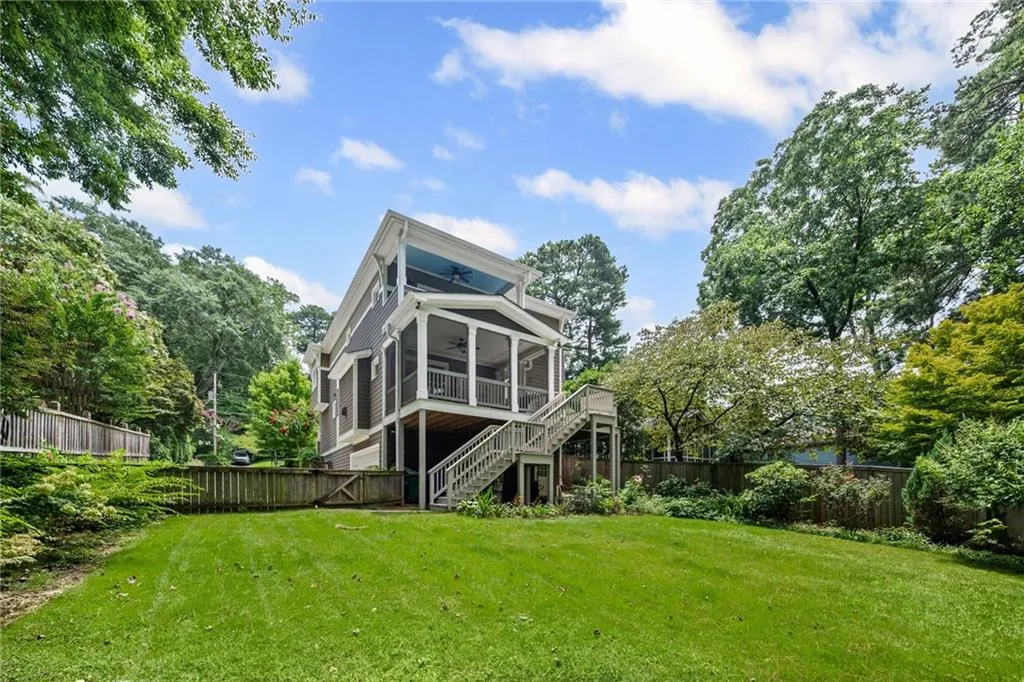 2292 Pembrook Place Ne, Atlanta, Georgia 30324, 4 Bedrooms Bedrooms, ,4 BathroomsBathrooms,Residential,For Sale,2292 Pembrook Place Ne,7619749