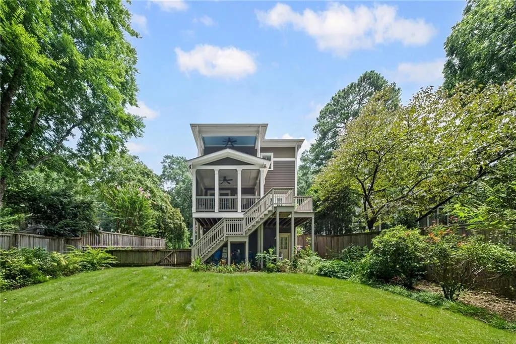 2292 Pembrook Place Ne, Atlanta, Georgia 30324, 4 Bedrooms Bedrooms, ,4 BathroomsBathrooms,Residential,For Sale,2292 Pembrook Place Ne,7619749