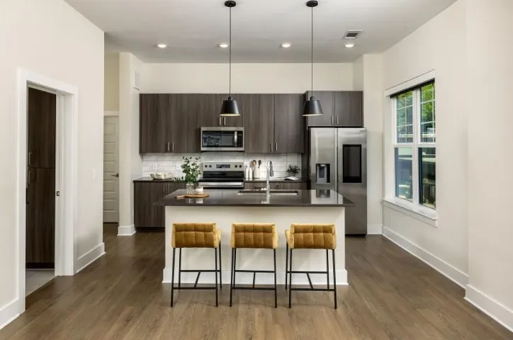 1400 Lake Hearn Drive Unit 2116, Brookhaven, Georgia 30319