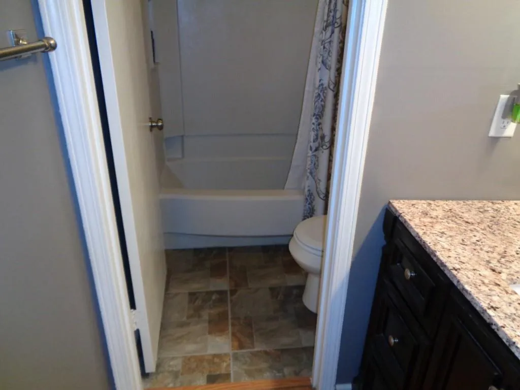 1512 Wingate Way, Sandy Springs, Georgia 30350, 2 Bedrooms Bedrooms, ,2 BathroomsBathrooms,Residential,Sold,1512 Wingate Way,6013528