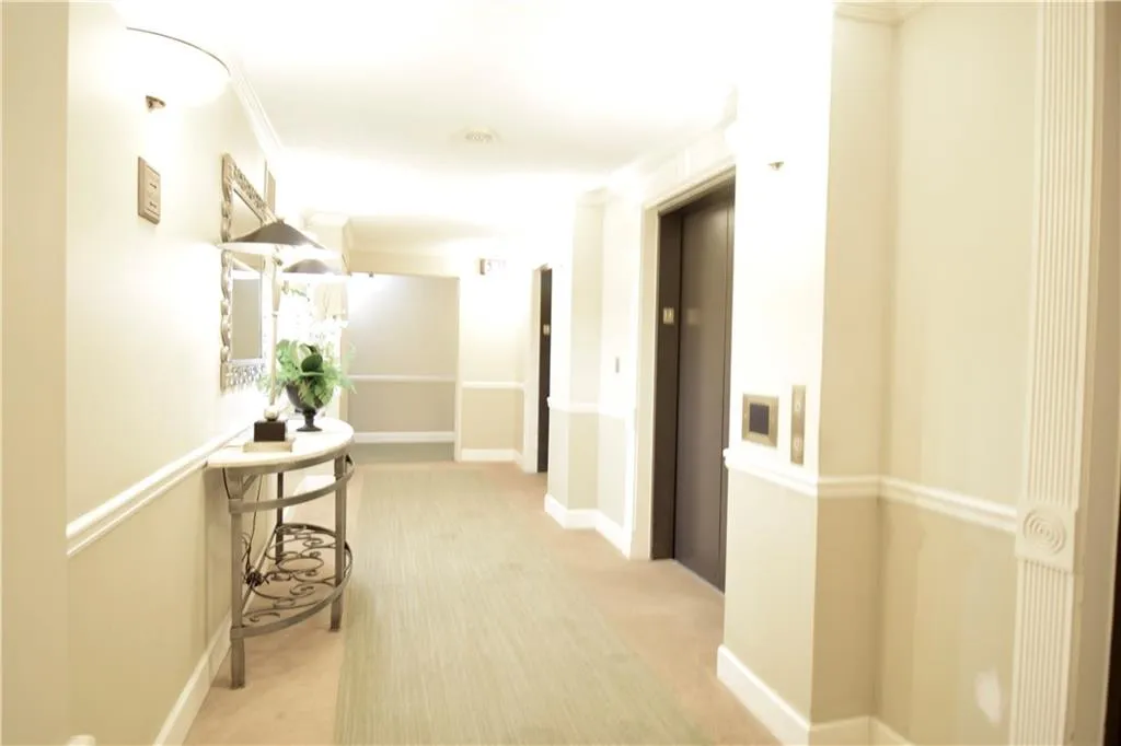 795 Hammond Drive Unit 1113, Sandy Springs, Georgia 30328, 2 Bedrooms Bedrooms, ,2 BathroomsBathrooms,Residential,Sold,795 Hammond Drive Unit 1113,5972247