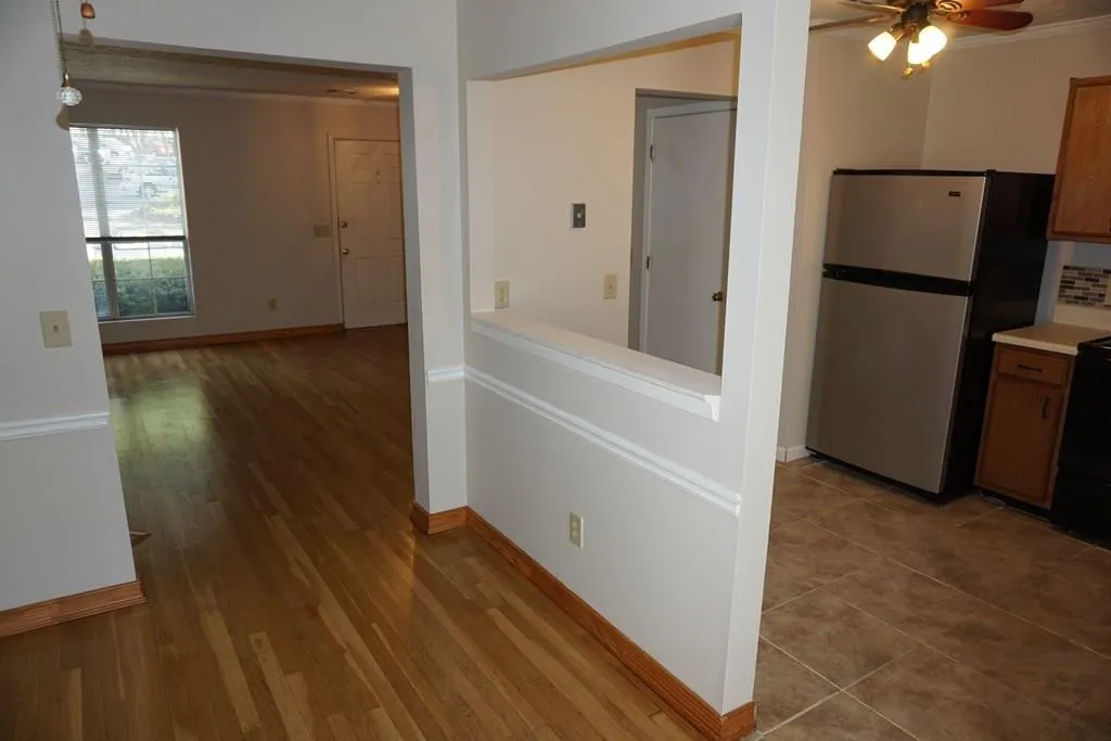 2205 Queen Anne Court Unit 2205, Atlanta, Georgia 30350, 2 Bedrooms Bedrooms, ,2 BathroomsBathrooms,Residential,Sold,2205 Queen Anne Court Unit 2205,5854980