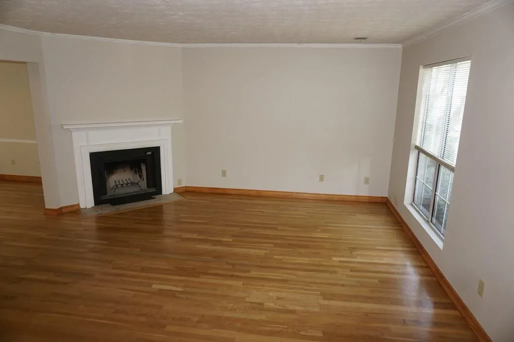 2205 Queen Anne Court Unit 2205, Atlanta, Georgia 30350, 2 Bedrooms Bedrooms, ,2 BathroomsBathrooms,Residential,Sold,2205 Queen Anne Court Unit 2205,5854980