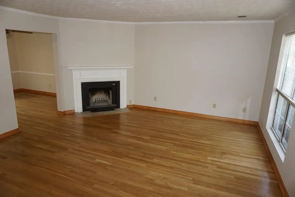 2205 Queen Anne Court Unit 2205, Atlanta, Georgia 30350, 2 Bedrooms Bedrooms, ,2 BathroomsBathrooms,Residential,Sold,2205 Queen Anne Court Unit 2205,5854980