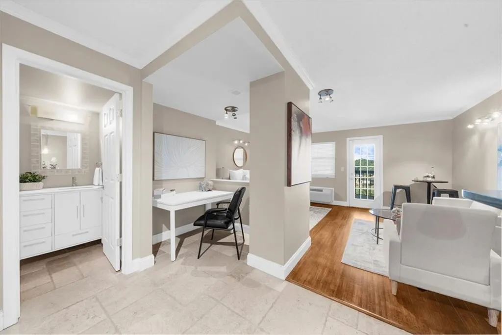 795 Hammond Drive Unit 610, Atlanta, Georgia 30328, 1 Bedroom Bedrooms, ,1 BathroomBathrooms,Residential,For Sale,795 Hammond Drive Unit 610,7669733