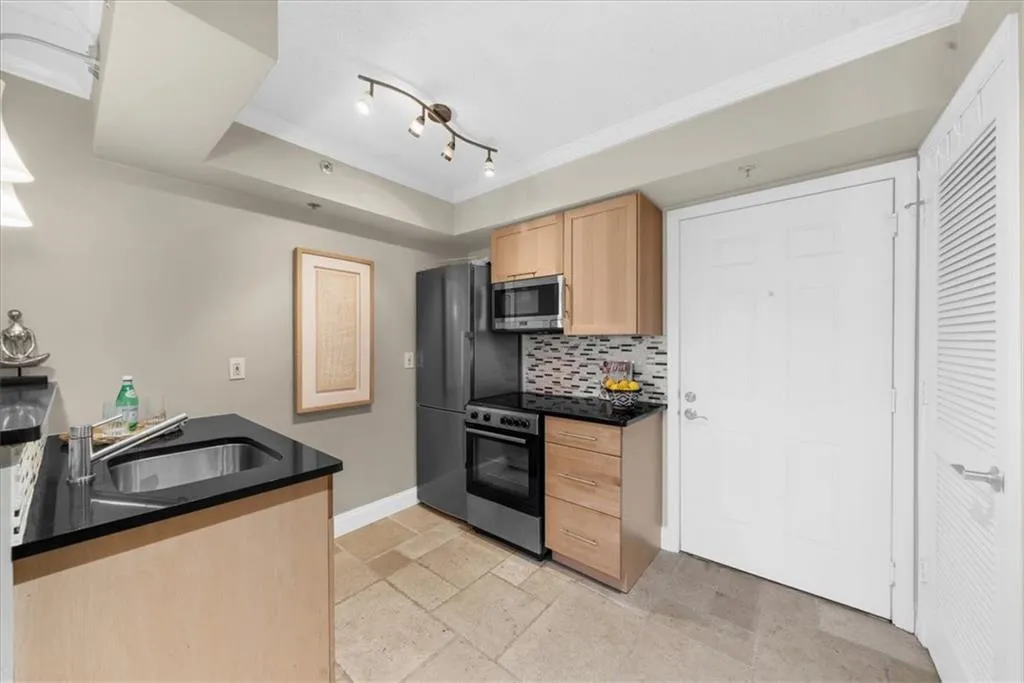 795 Hammond Drive Unit 610, Atlanta, Georgia 30328, 1 Bedroom Bedrooms, ,1 BathroomBathrooms,Residential,For Sale,795 Hammond Drive Unit 610,7669733