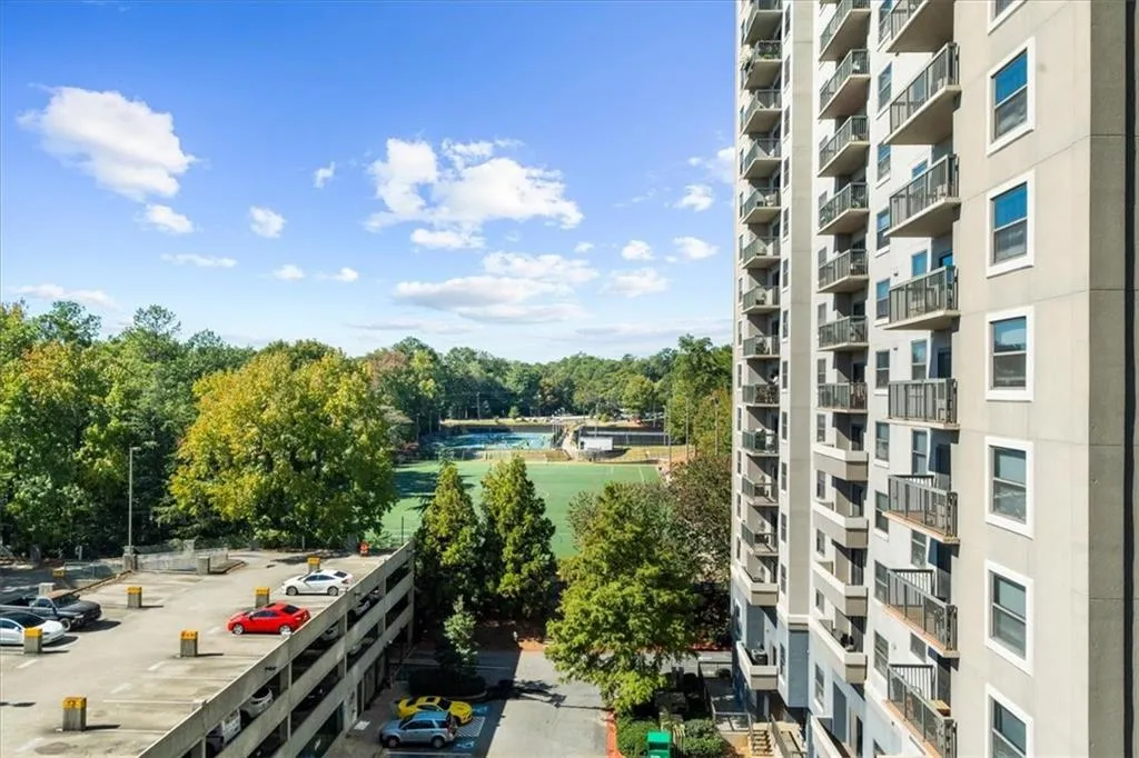 795 Hammond Drive Unit 610, Atlanta, Georgia 30328, 1 Bedroom Bedrooms, ,1 BathroomBathrooms,Residential,For Sale,795 Hammond Drive Unit 610,7669733