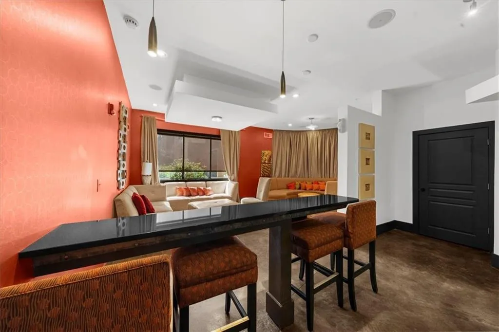 795 Hammond Drive Unit 610, Atlanta, Georgia 30328, 1 Bedroom Bedrooms, ,1 BathroomBathrooms,Residential,For Sale,795 Hammond Drive Unit 610,7669733