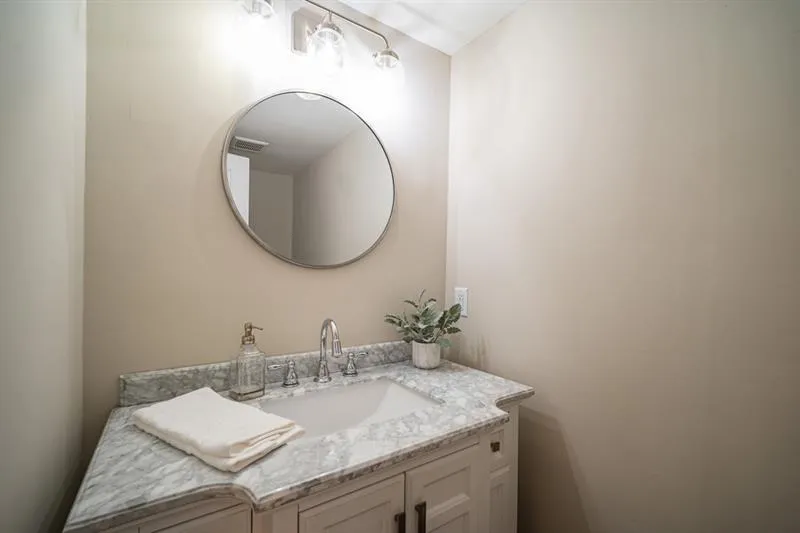 7609 Auden Trail, Sandy Springs, Georgia 30350, 5 Bedrooms Bedrooms, ,3 BathroomsBathrooms,Residential,Sold,7609 Auden Trail,7425018