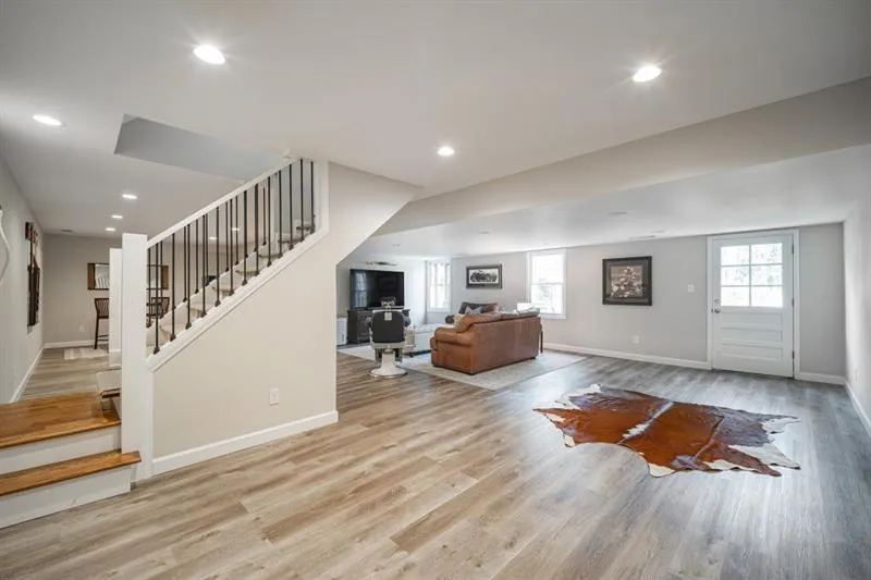 7609 Auden Trail, Sandy Springs, Georgia 30350, 5 Bedrooms Bedrooms, ,3 BathroomsBathrooms,Residential,Sold,7609 Auden Trail,7425018