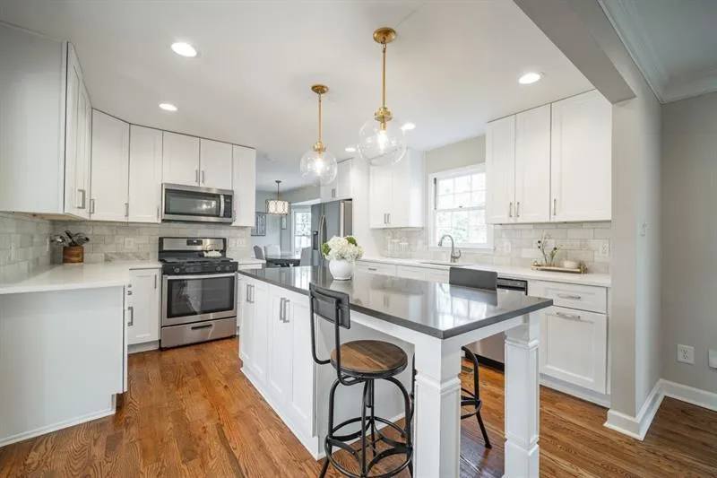 7609 Auden Trail, Sandy Springs, Georgia 30350, 5 Bedrooms Bedrooms, ,3 BathroomsBathrooms,Residential,Sold,7609 Auden Trail,7425018