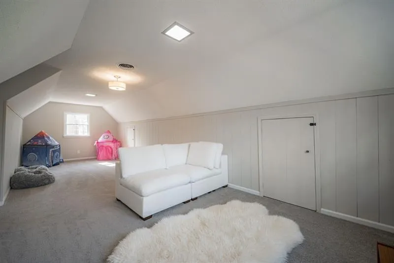 7609 Auden Trail, Sandy Springs, Georgia 30350, 5 Bedrooms Bedrooms, ,3 BathroomsBathrooms,Residential,Sold,7609 Auden Trail,7425018