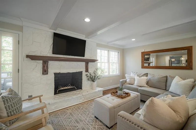 7609 Auden Trail, Sandy Springs, Georgia 30350, 5 Bedrooms Bedrooms, ,3 BathroomsBathrooms,Residential,Sold,7609 Auden Trail,7425018