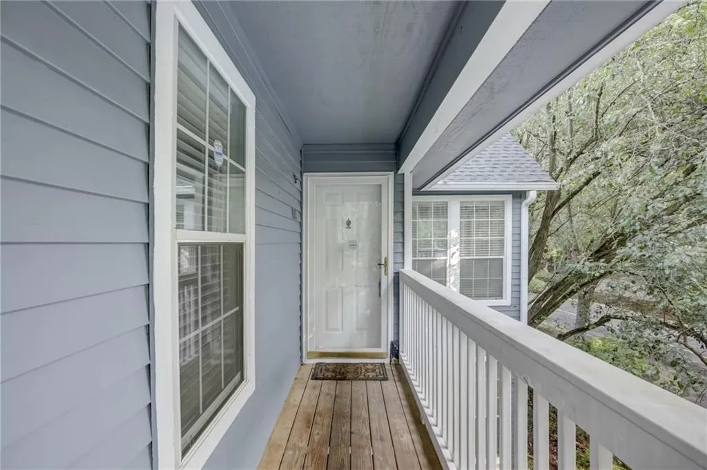 1605 Gettysburg Place Unit 1605, Sandy Springs, Georgia 30350, 2 Bedrooms Bedrooms, ,2 BathroomsBathrooms,Residential,Sold,1605 Gettysburg Place Unit 1605,7254308
