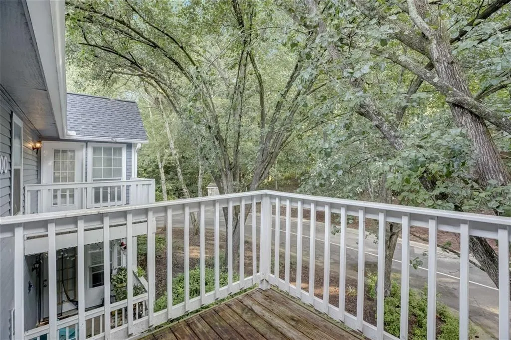 1605 Gettysburg Place Unit 1605, Sandy Springs, Georgia 30350, 2 Bedrooms Bedrooms, ,2 BathroomsBathrooms,Residential,Sold,1605 Gettysburg Place Unit 1605,7254308