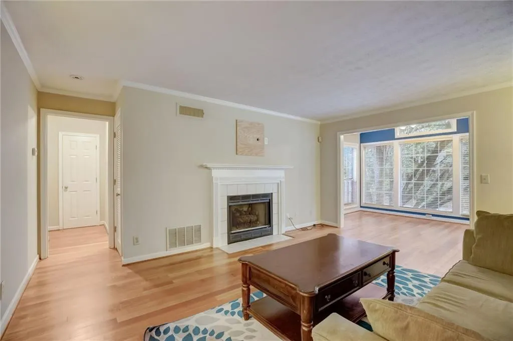 1605 Gettysburg Place Unit 1605, Sandy Springs, Georgia 30350, 2 Bedrooms Bedrooms, ,2 BathroomsBathrooms,Residential,Sold,1605 Gettysburg Place Unit 1605,7254308