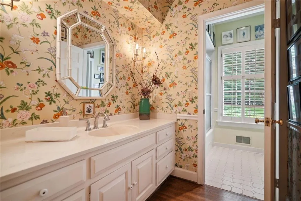 299 Glencastle Drive, Sandy Springs, Georgia 30327, 5 Bedrooms Bedrooms, ,4 BathroomsBathrooms,Residential,Sold,299 Glencastle Drive,7095068 299 Glencastle Drive, Sandy Springs, Georgia 30327, 5 Bedrooms Bedrooms, ,4 BathroomsBathrooms,Residential,Sold,299 Glencastle Drive,7095068