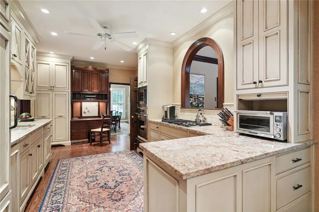 299 Glencastle Drive, Sandy Springs, Georgia 30327, 5 Bedrooms Bedrooms, ,4 BathroomsBathrooms,Residential,Sold,299 Glencastle Drive,7095068 299 Glencastle Drive, Sandy Springs, Georgia 30327, 5 Bedrooms Bedrooms, ,4 BathroomsBathrooms,Residential,Sold,299 Glencastle Drive,7095068