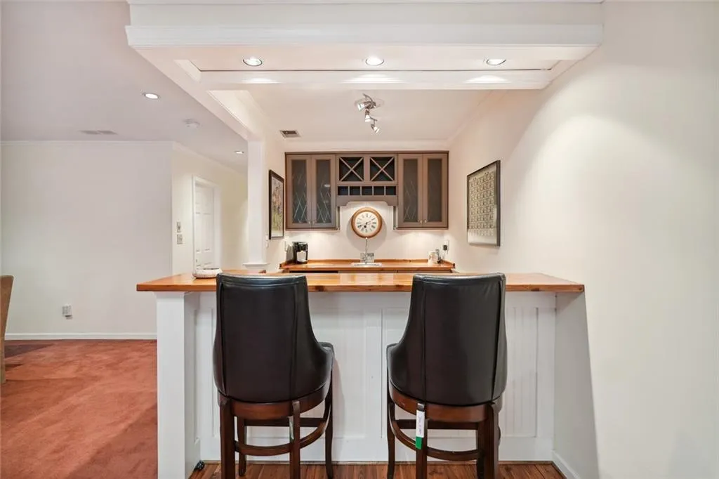 299 Glencastle Drive, Sandy Springs, Georgia 30327, 5 Bedrooms Bedrooms, ,4 BathroomsBathrooms,Residential,Sold,299 Glencastle Drive,7095068 299 Glencastle Drive, Sandy Springs, Georgia 30327, 5 Bedrooms Bedrooms, ,4 BathroomsBathrooms,Residential,Sold,299 Glencastle Drive,7095068