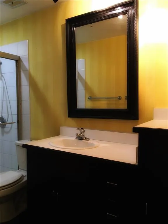 5400 Roswell Road Unit A6, Atlanta, Georgia 30342, 2 Bedrooms Bedrooms, ,1 BathroomBathrooms,Residential,Sold,5400 Roswell Road Unit A6,5963804