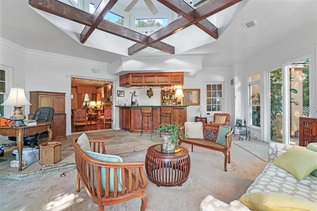3061 Peachtree Drive Ne, Atlanta, Georgia 30305, 3 Bedrooms Bedrooms, ,2 BathroomsBathrooms,Residential,For Sale,3061 Peachtree Drive Ne,7656311