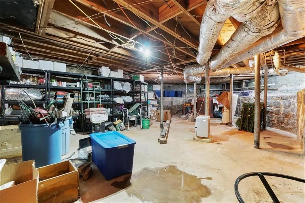 3061 Peachtree Drive Ne, Atlanta, Georgia 30305, 3 Bedrooms Bedrooms, ,2 BathroomsBathrooms,Residential,For Sale,3061 Peachtree Drive Ne,7656311