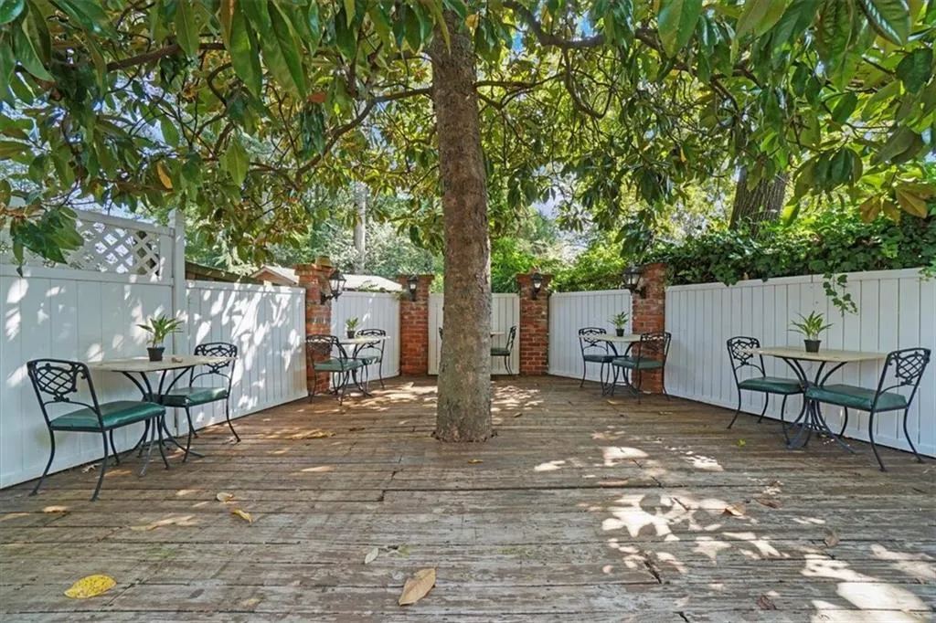 3061 Peachtree Drive Ne, Atlanta, Georgia 30305, 3 Bedrooms Bedrooms, ,2 BathroomsBathrooms,Residential,For Sale,3061 Peachtree Drive Ne,7656311