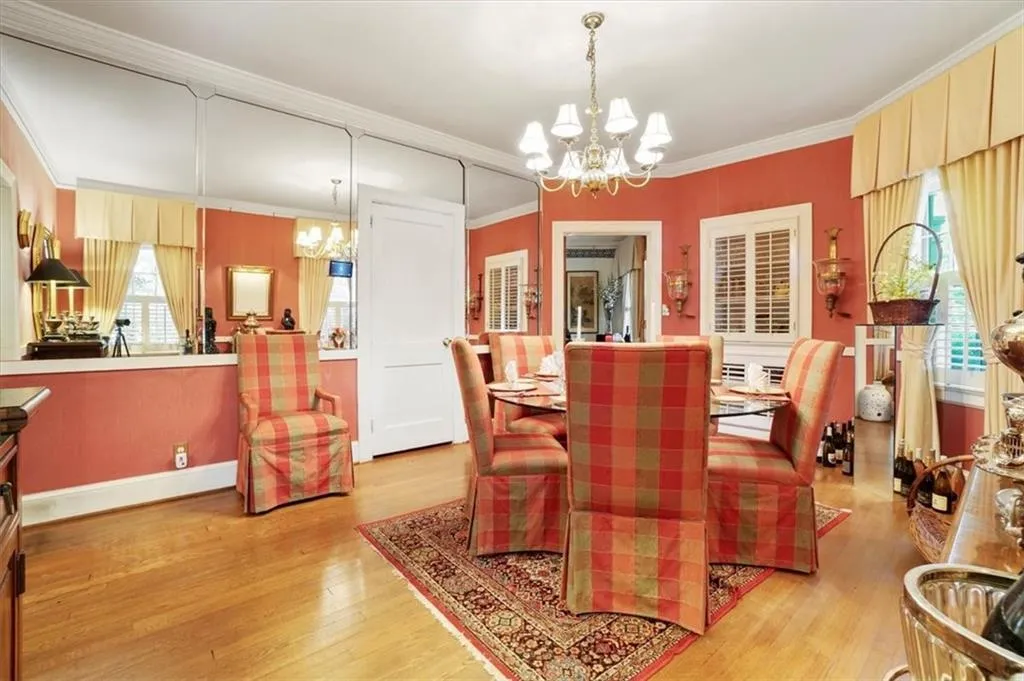3061 Peachtree Drive Ne, Atlanta, Georgia 30305, 3 Bedrooms Bedrooms, ,2 BathroomsBathrooms,Residential,For Sale,3061 Peachtree Drive Ne,7656311