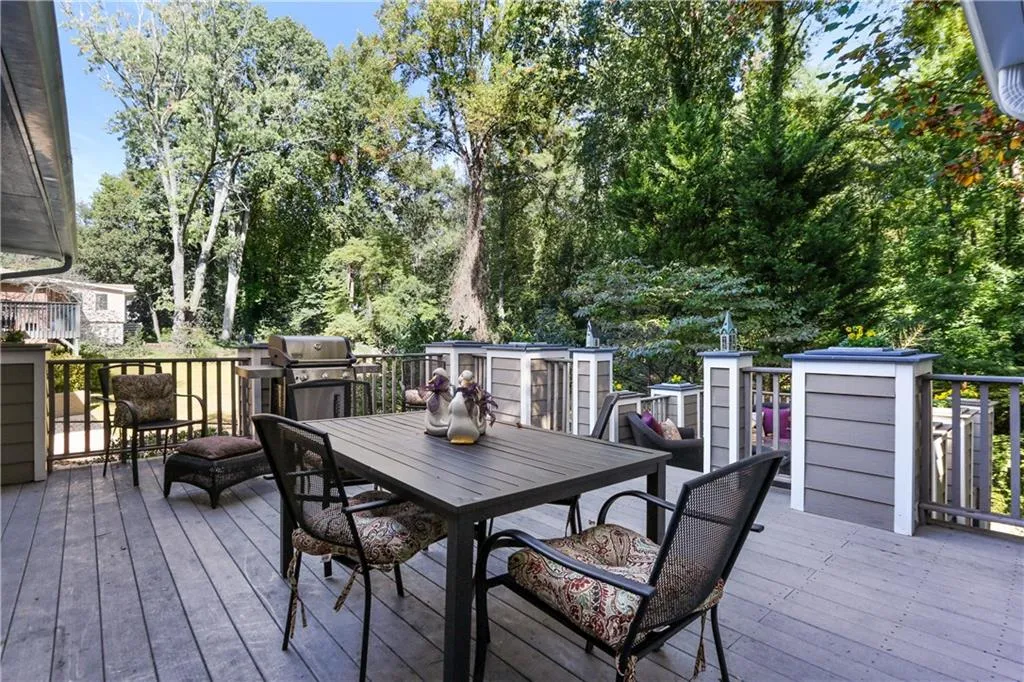 5855 Brookgreen Road, Sandy Springs, Georgia 30328, 4 Bedrooms Bedrooms, ,3 BathroomsBathrooms,Residential,Sold,5855 Brookgreen Road,6798626
