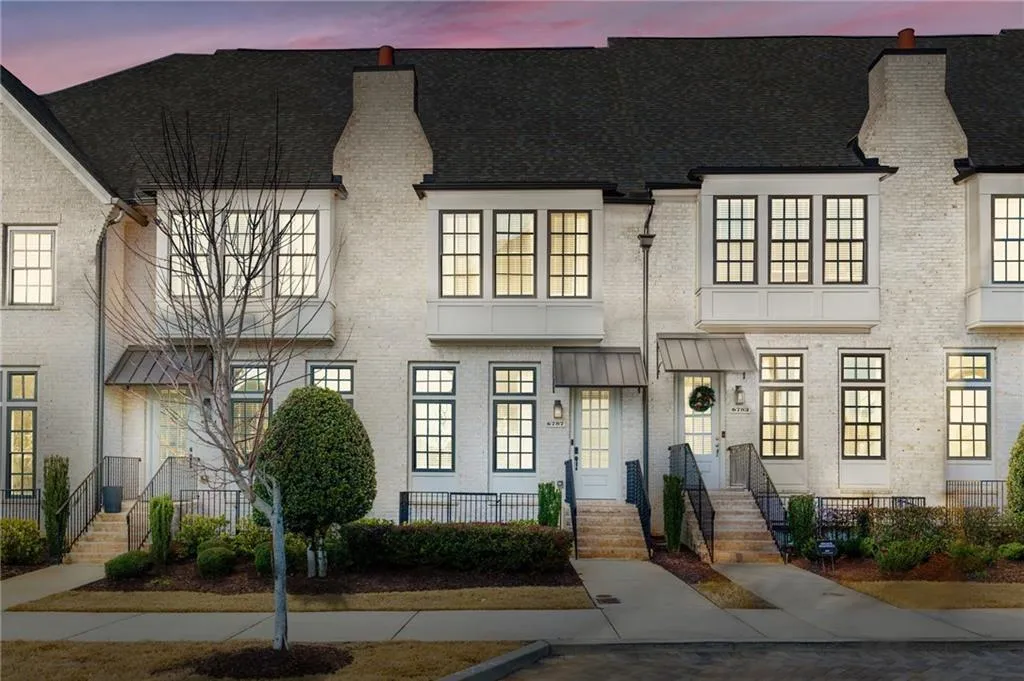 6787 Cadence Boulevard, Atlanta, Georgia 30328, 3 Bedrooms Bedrooms, ,3 BathroomsBathrooms,Residential,For Sale,6787 Cadence Boulevard,7666584