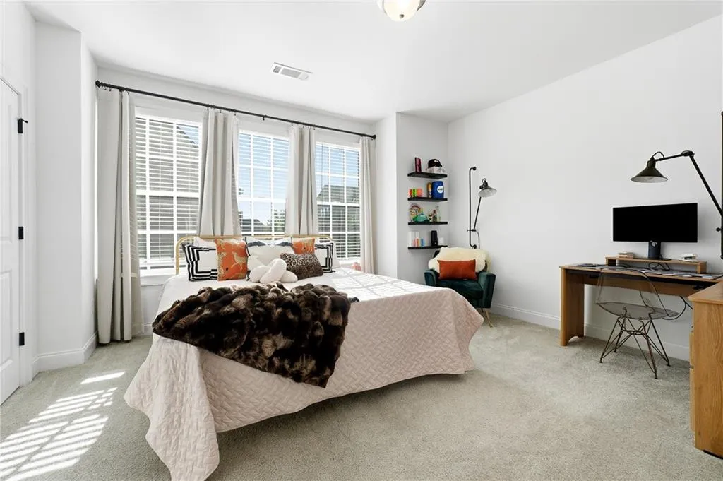 EnSuite Bedroom Upstairs