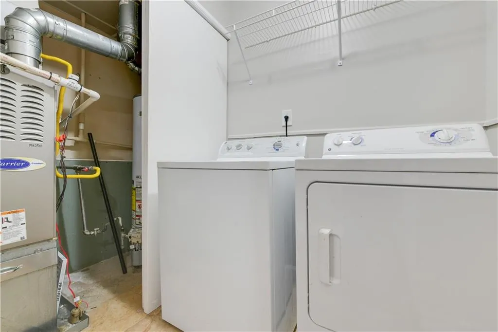 1106 Natchez Trace, Atlanta, Georgia 30350, 2 Bedrooms Bedrooms, ,1 BathroomBathrooms,Residential,Sold,1106 Natchez Trace,6585168