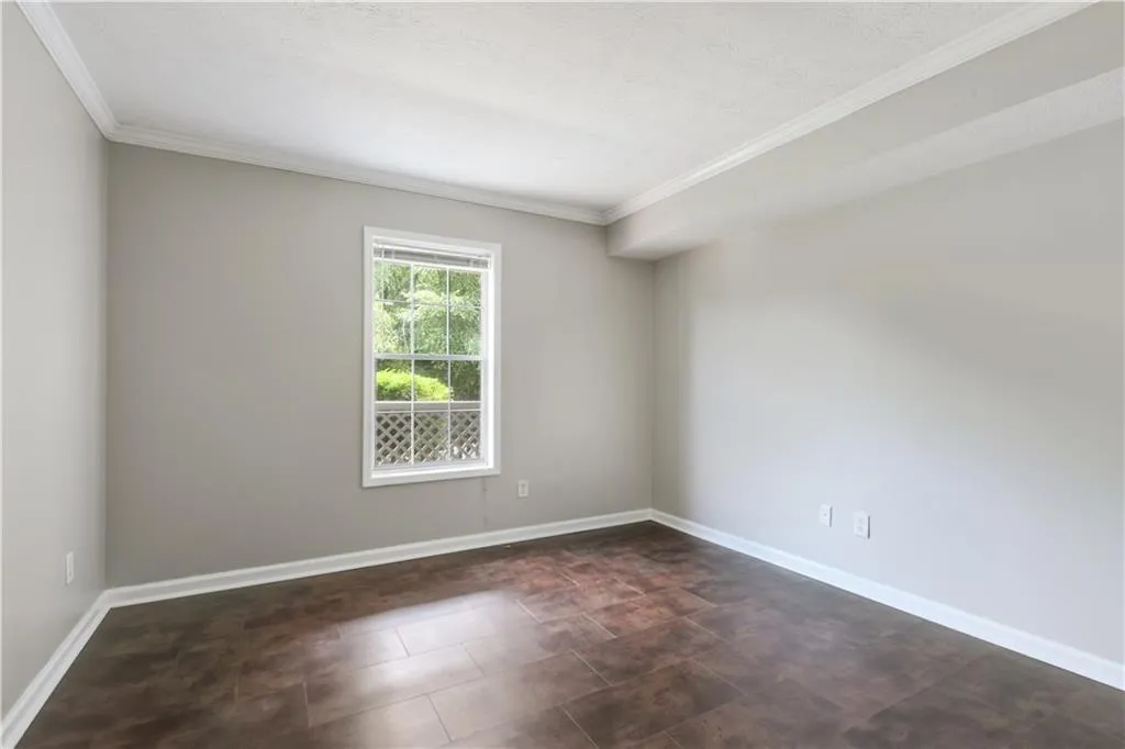 1106 Natchez Trace, Atlanta, Georgia 30350, 2 Bedrooms Bedrooms, ,1 BathroomBathrooms,Residential,Sold,1106 Natchez Trace,6585168