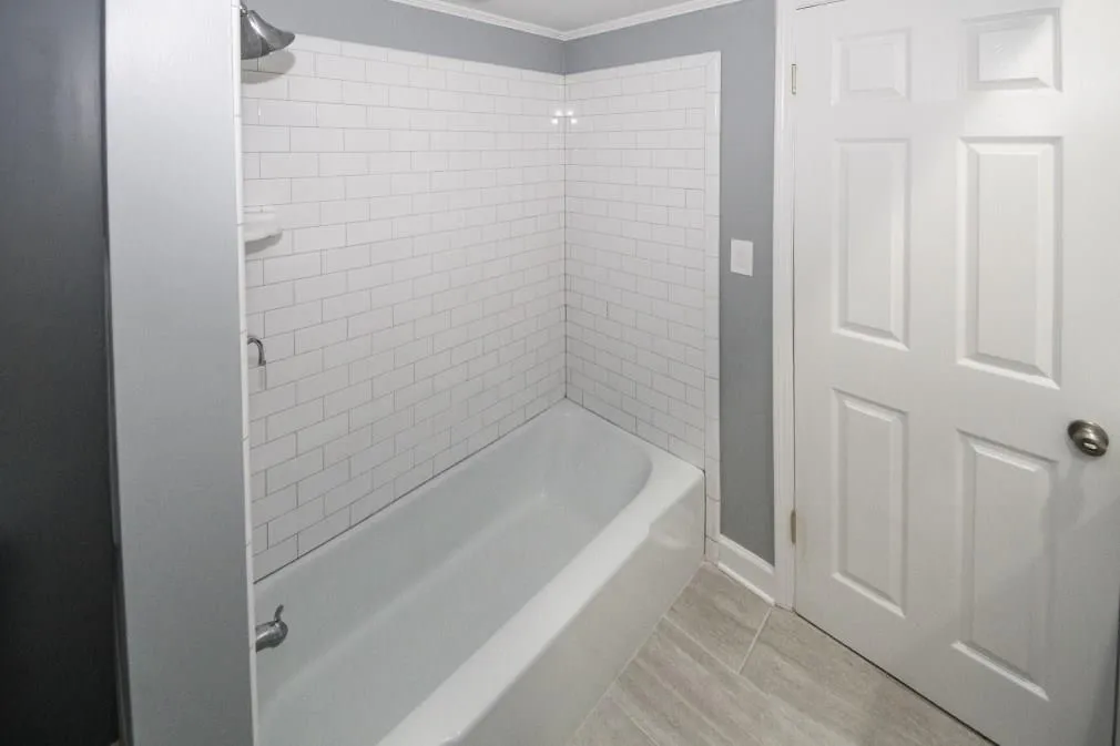 6851 Roswell Road Unit G-11, Sandy Springs, Georgia 30328, 3 Bedrooms Bedrooms, ,2 BathroomsBathrooms,Residential,Sold,6851 Roswell Road Unit G-11,6101707