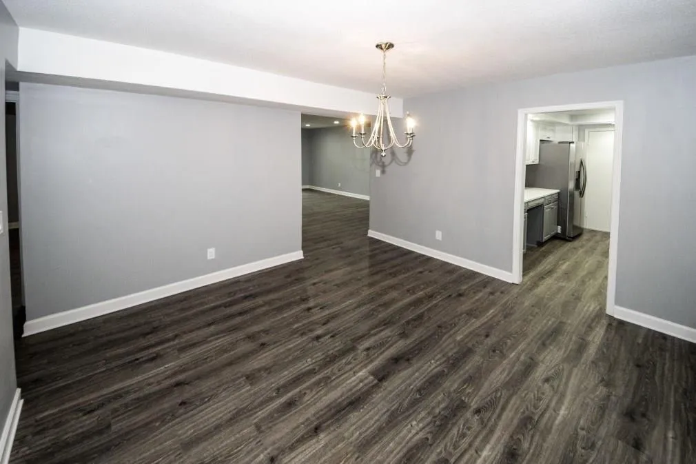 6851 Roswell Road Unit G-11, Sandy Springs, Georgia 30328, 3 Bedrooms Bedrooms, ,2 BathroomsBathrooms,Residential,Sold,6851 Roswell Road Unit G-11,6101707