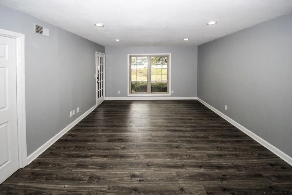 6851 Roswell Road Unit G-11, Sandy Springs, Georgia 30328, 3 Bedrooms Bedrooms, ,2 BathroomsBathrooms,Residential,Sold,6851 Roswell Road Unit G-11,6101707