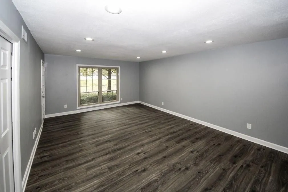 6851 Roswell Road Unit G-11, Sandy Springs, Georgia 30328, 3 Bedrooms Bedrooms, ,2 BathroomsBathrooms,Residential,Sold,6851 Roswell Road Unit G-11,6101707