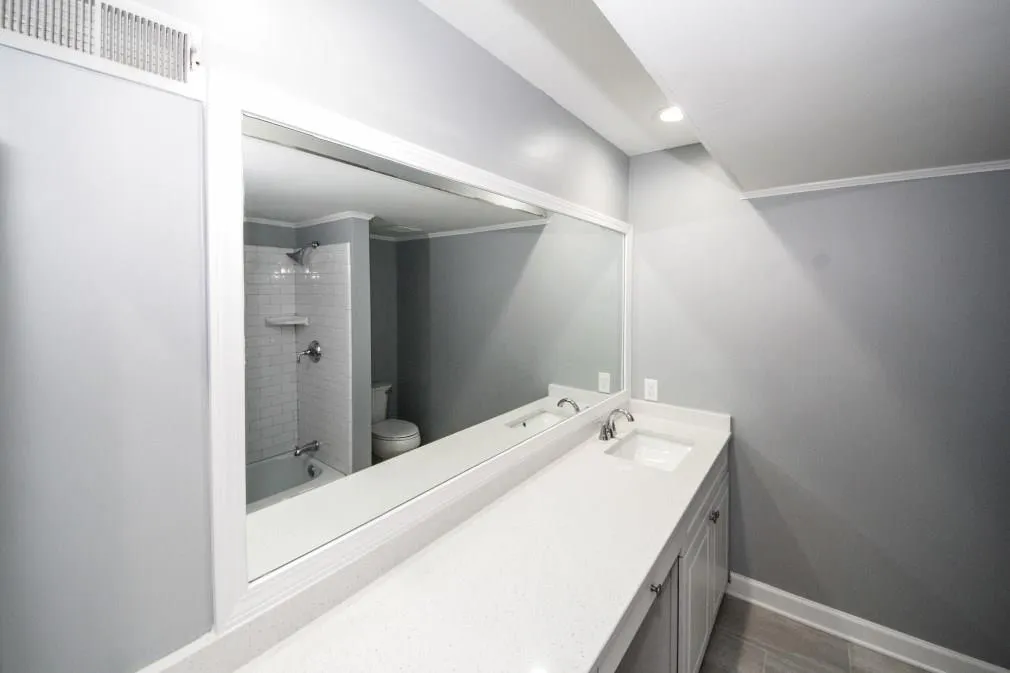 6851 Roswell Road Unit G-11, Sandy Springs, Georgia 30328, 3 Bedrooms Bedrooms, ,2 BathroomsBathrooms,Residential,Sold,6851 Roswell Road Unit G-11,6101707