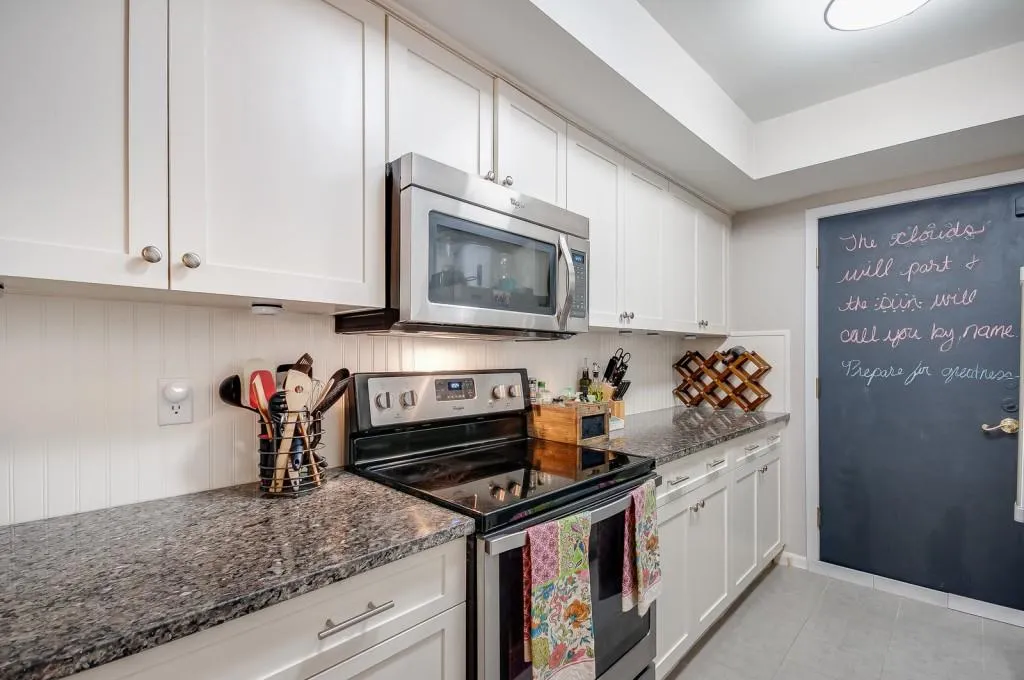 6851 Roswell Road Unit F26, Atlanta, Georgia 30328, 2 Bedrooms Bedrooms, ,2 BathroomsBathrooms,Residential,Sold,6851 Roswell Road Unit F26,6729584