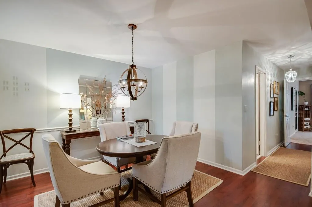 6851 Roswell Road Unit F26, Atlanta, Georgia 30328, 2 Bedrooms Bedrooms, ,2 BathroomsBathrooms,Residential,Sold,6851 Roswell Road Unit F26,6729584