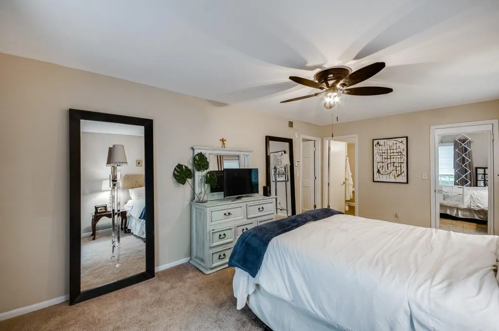6851 Roswell Road Unit F26, Atlanta, Georgia 30328, 2 Bedrooms Bedrooms, ,2 BathroomsBathrooms,Residential,Sold,6851 Roswell Road Unit F26,6729584