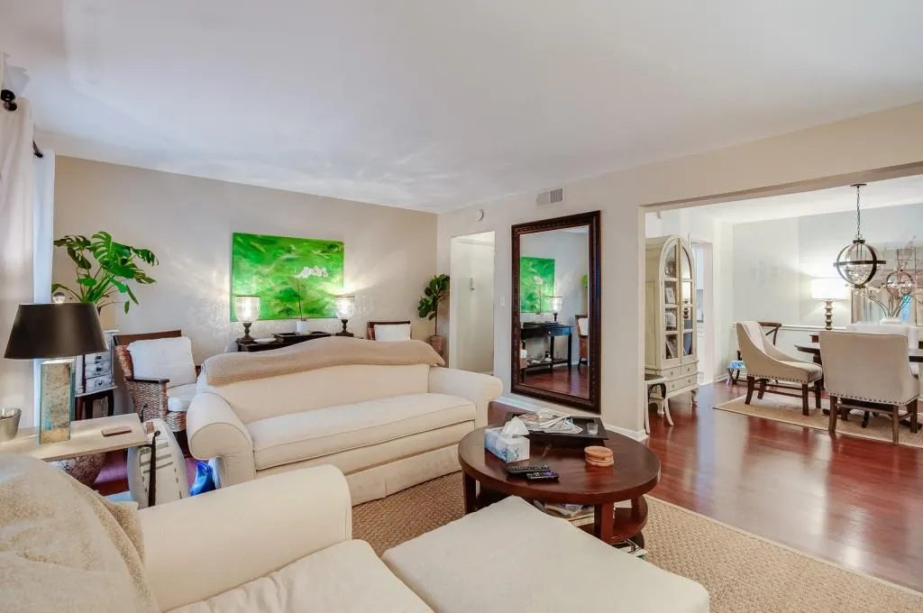 6851 Roswell Road Unit F26, Atlanta, Georgia 30328, 2 Bedrooms Bedrooms, ,2 BathroomsBathrooms,Residential,Sold,6851 Roswell Road Unit F26,6729584